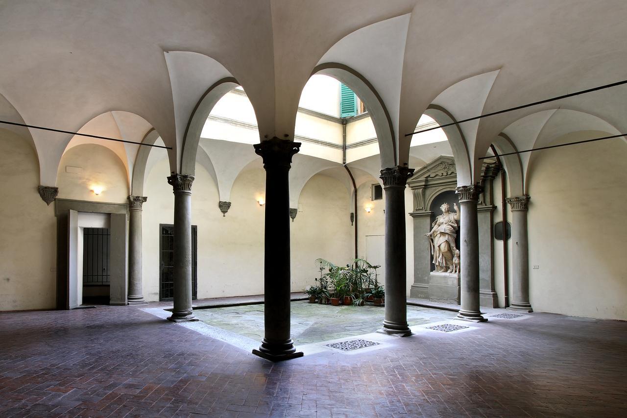 Palazzo Tolomei - Residenza D'Epoca Firenze Bagian luar foto