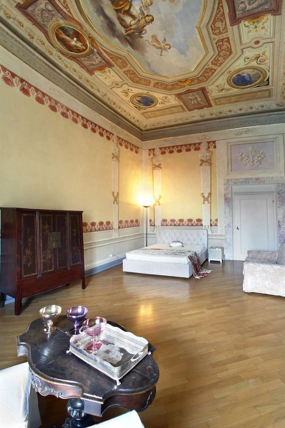 Palazzo Tolomei - Residenza D'Epoca Bed & Breakfast Firenze Bagian luar foto