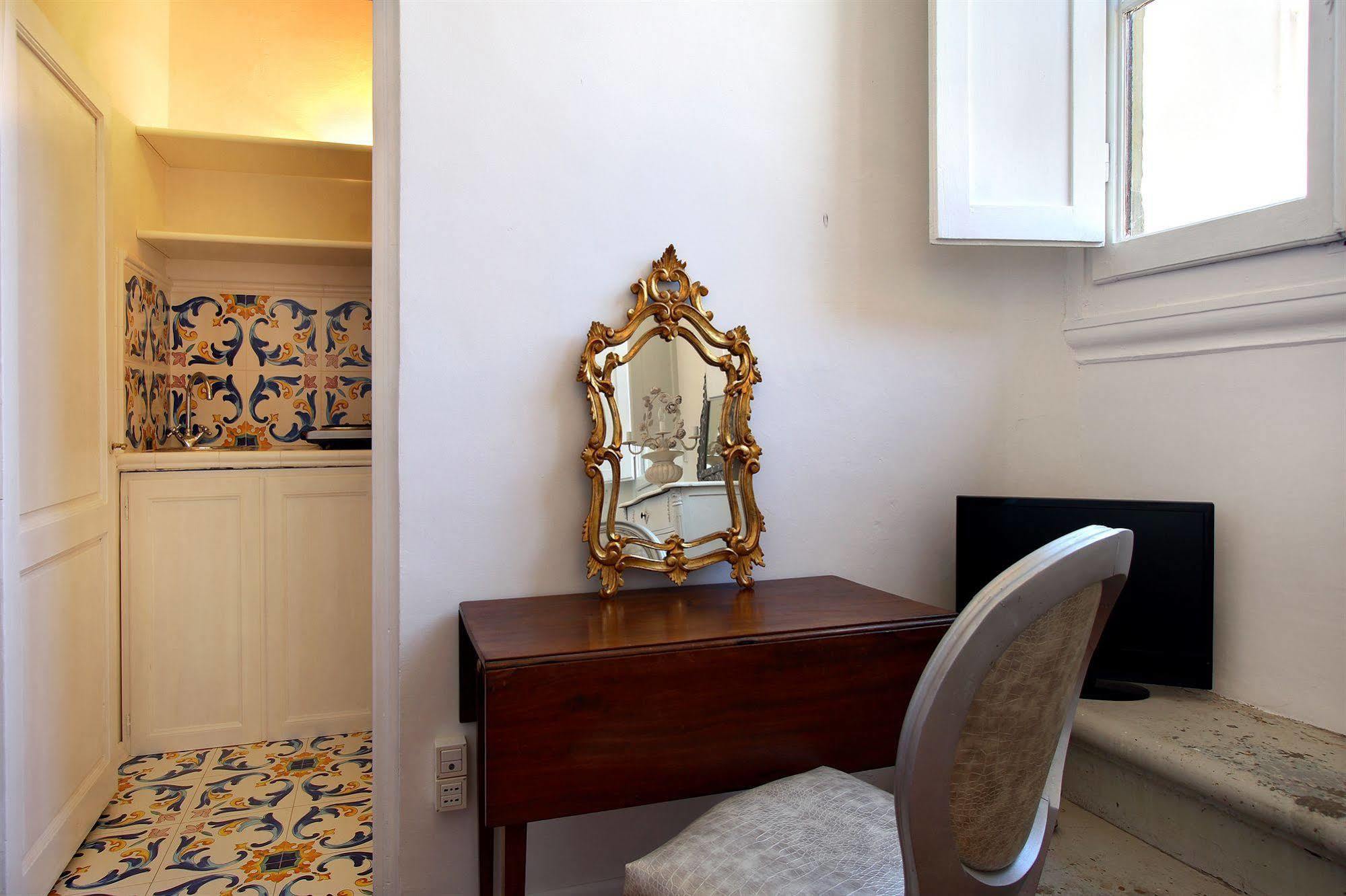 Palazzo Tolomei - Residenza D'Epoca Firenze Bagian luar foto